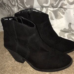 Little faded glory booties